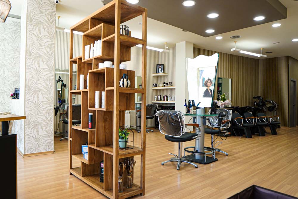 PELUQUERÍA WOMAN - Peluquería unisex en Burgos